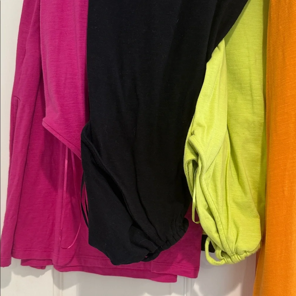 Old Navy Bundle (4) Halter Top Dresses - Picture 3 of 3